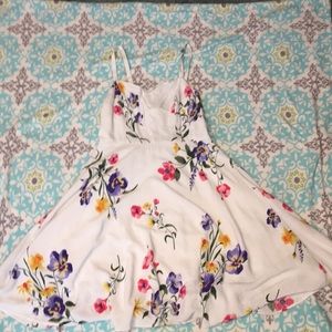 Gorgeous White, Flowered dress